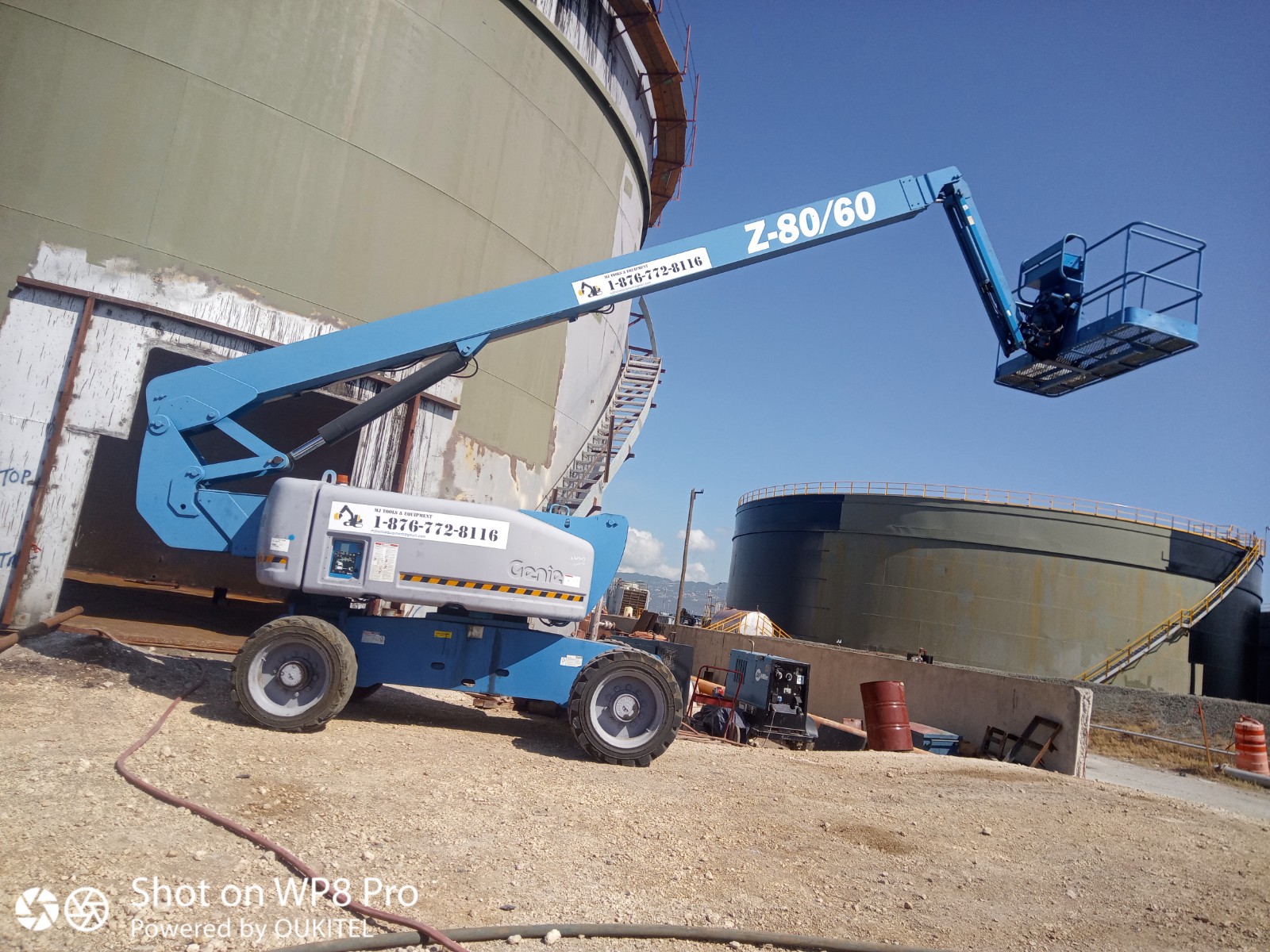 Genie-Z80-Man-lift.jpg